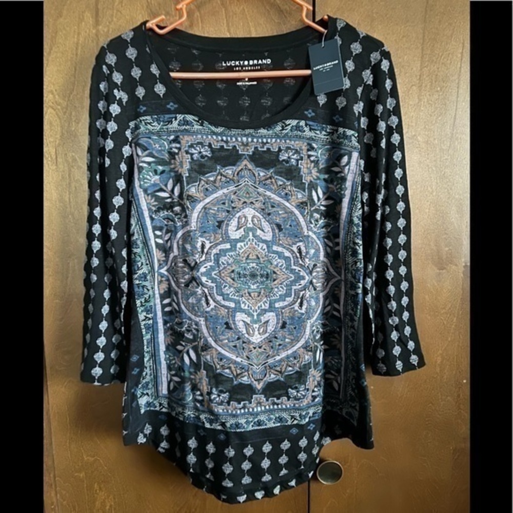 Lucky Brand Scoop Neck Top NWT SZ Small